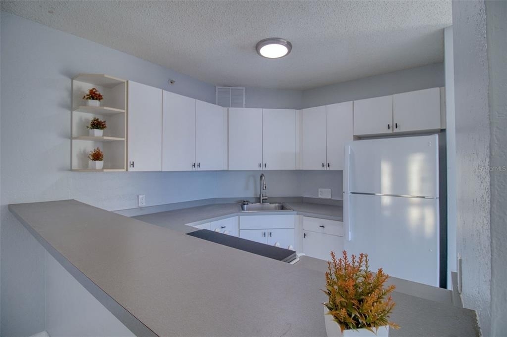 3315 58 Avenue S - Photo 9