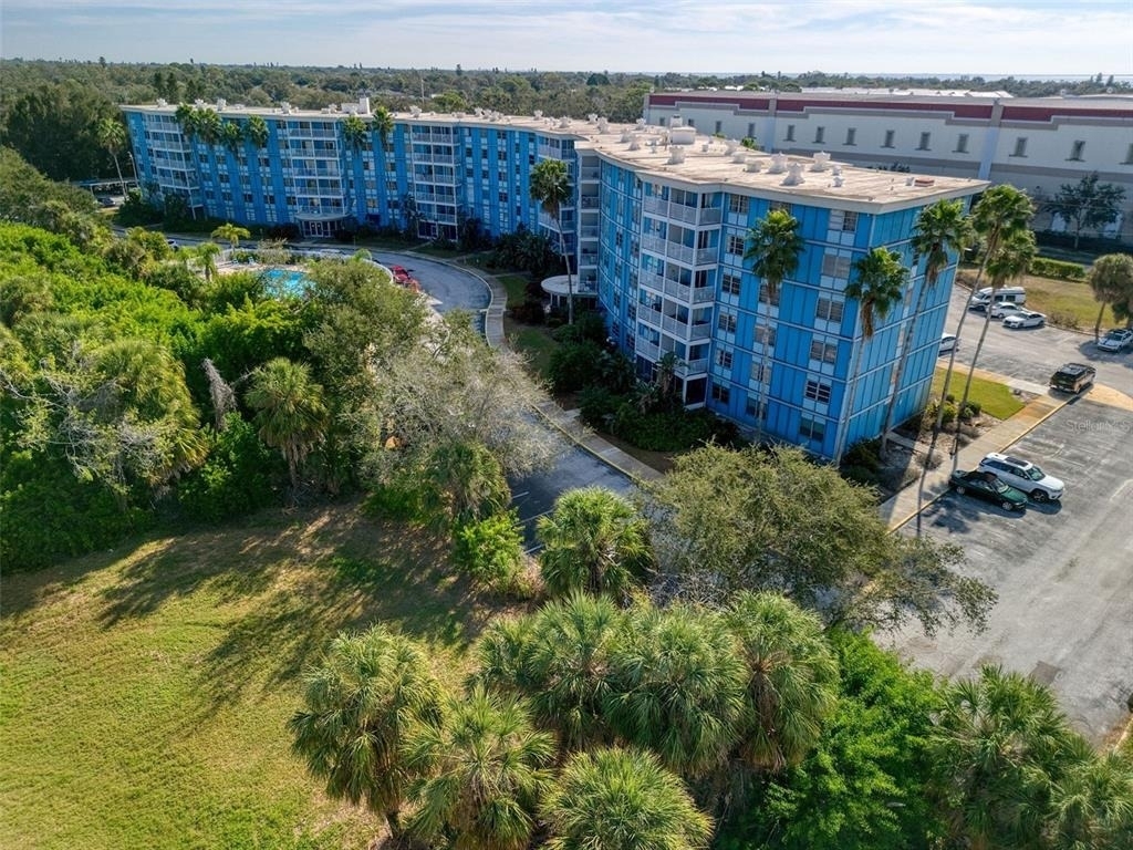 3315 58 Avenue S - Photo 6