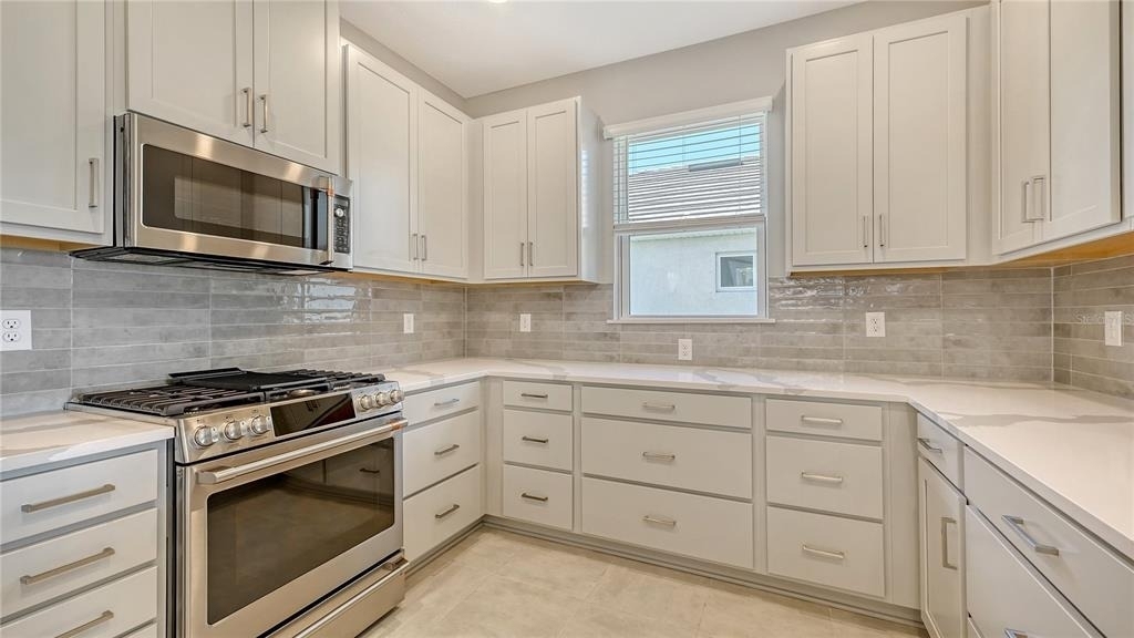 16139 Isola Place - Photo 19
