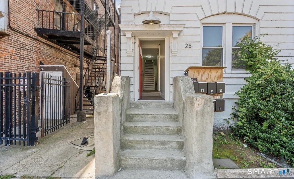 25 Whittier Street - Photo 9