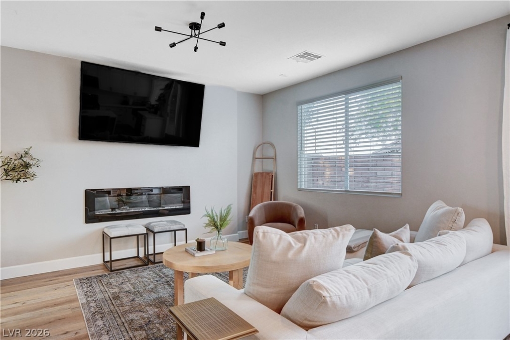 10400 Raining Sky Street - Photo 7