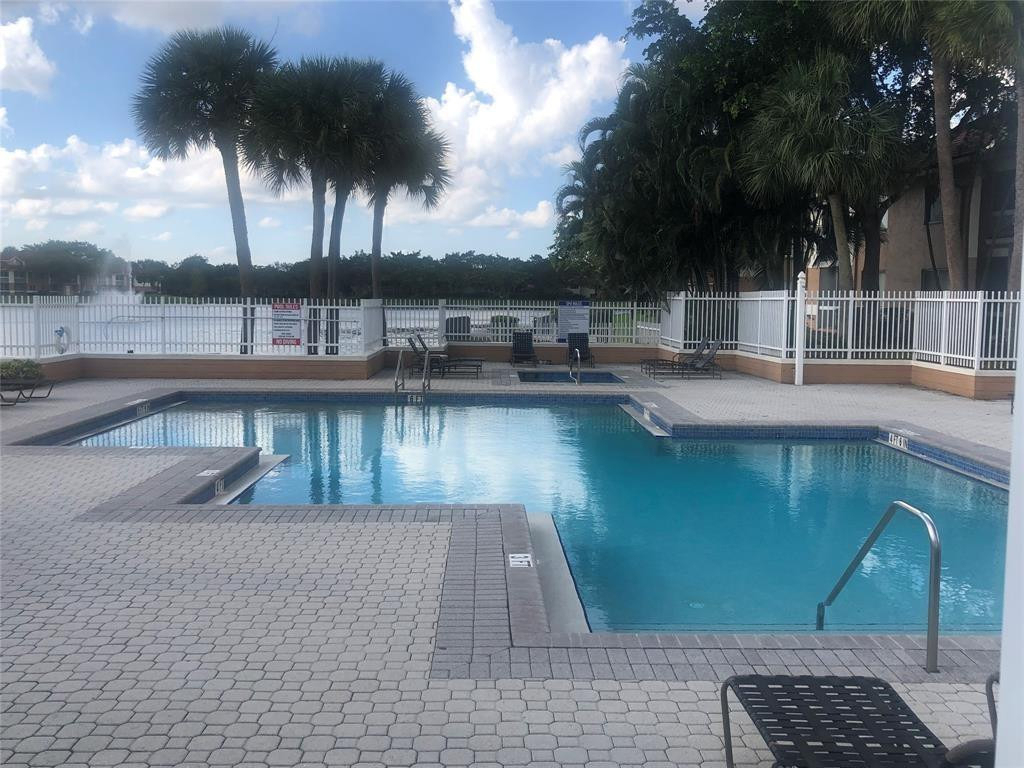 705 Nw 91st Terrace - Photo 12