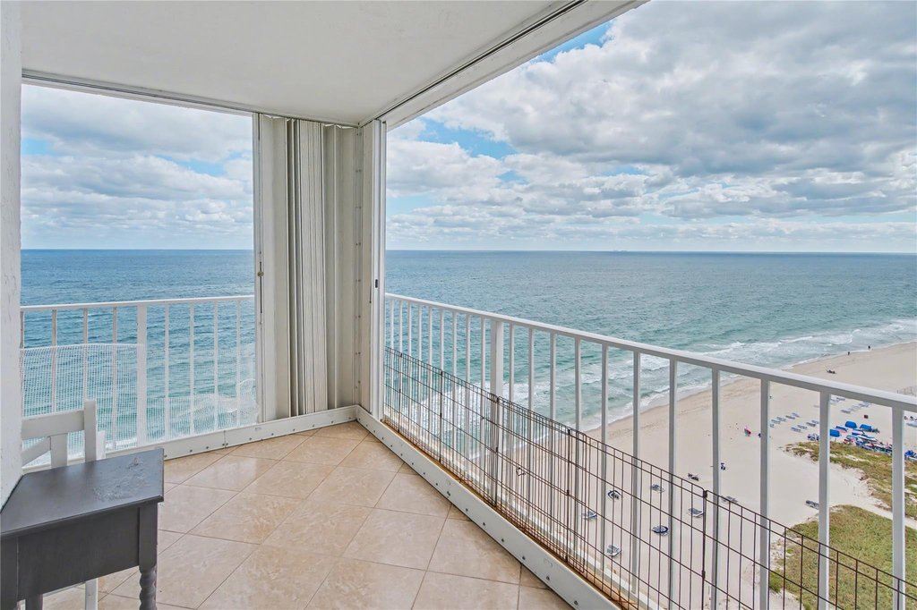 1010 S Ocean Boulevard - Photo 2