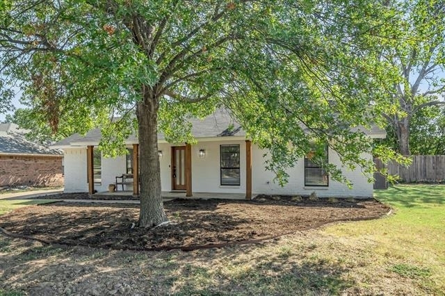 2611 Boulder Drive - Photo 1