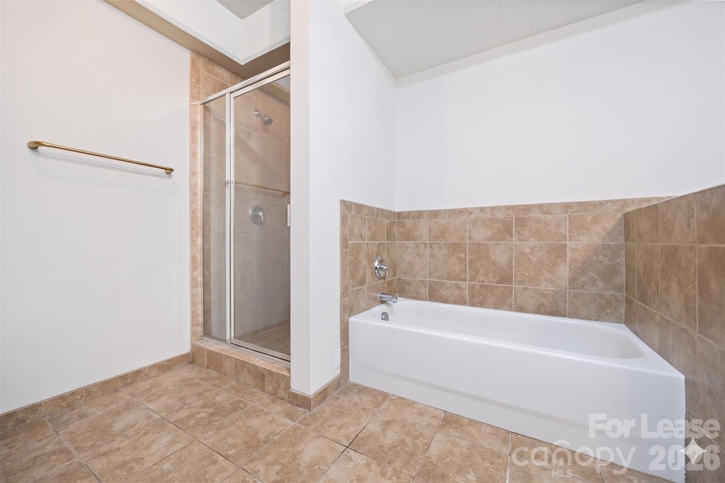 715 N Graham Street - Photo 23
