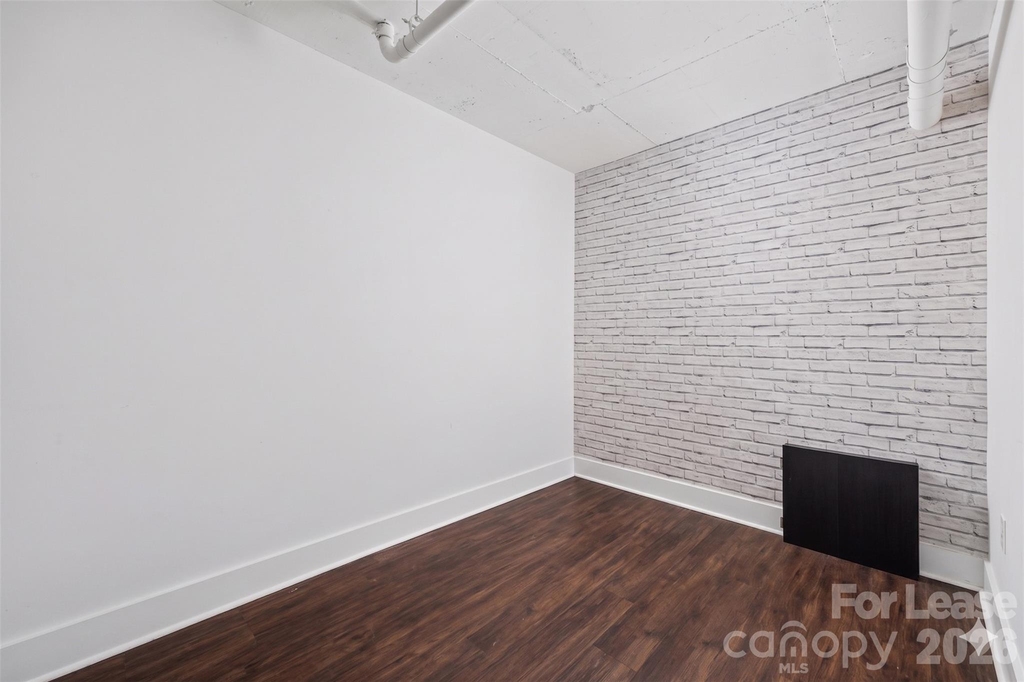 715 N Graham Street - Photo 25