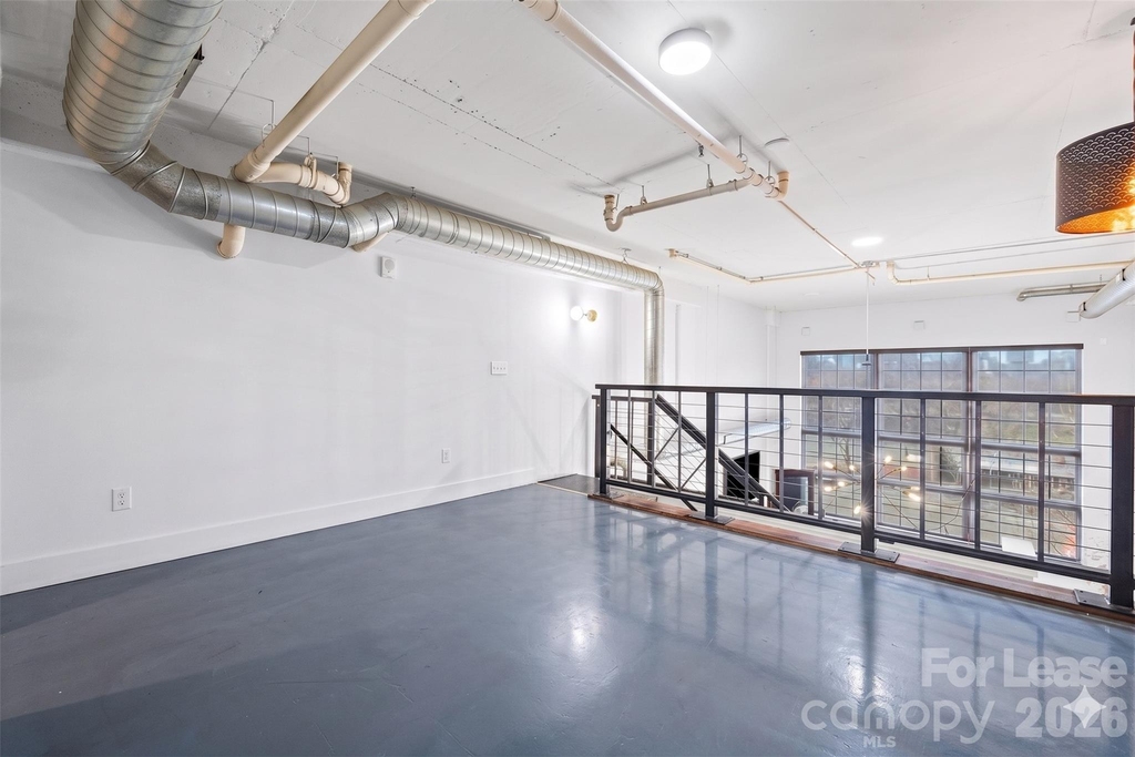 715 N Graham Street - Photo 17