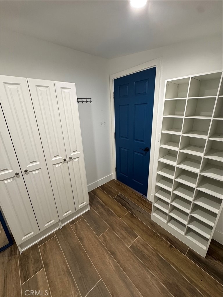 6439 1/2 Graves Avenue - Photo 9
