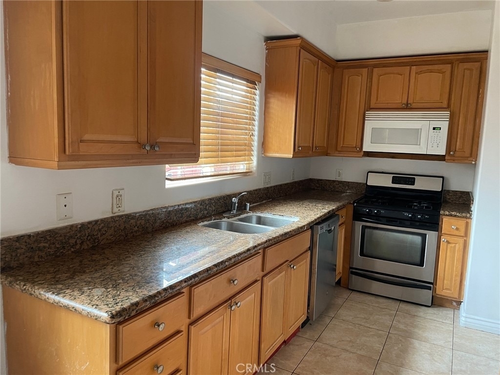 8425 Burnet - Photo 1