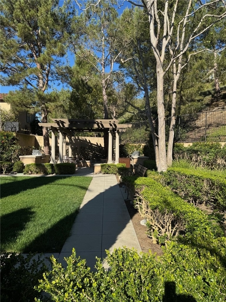 38 Gardenpath - Photo 7