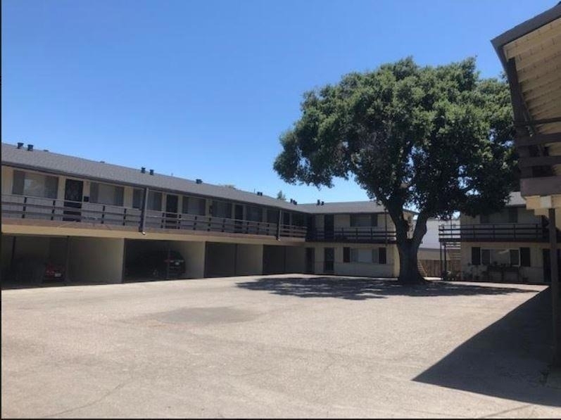 774 Coleman - Photo 0