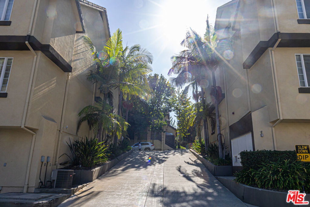 4600 Don Lorenzo Drive - Photo 16