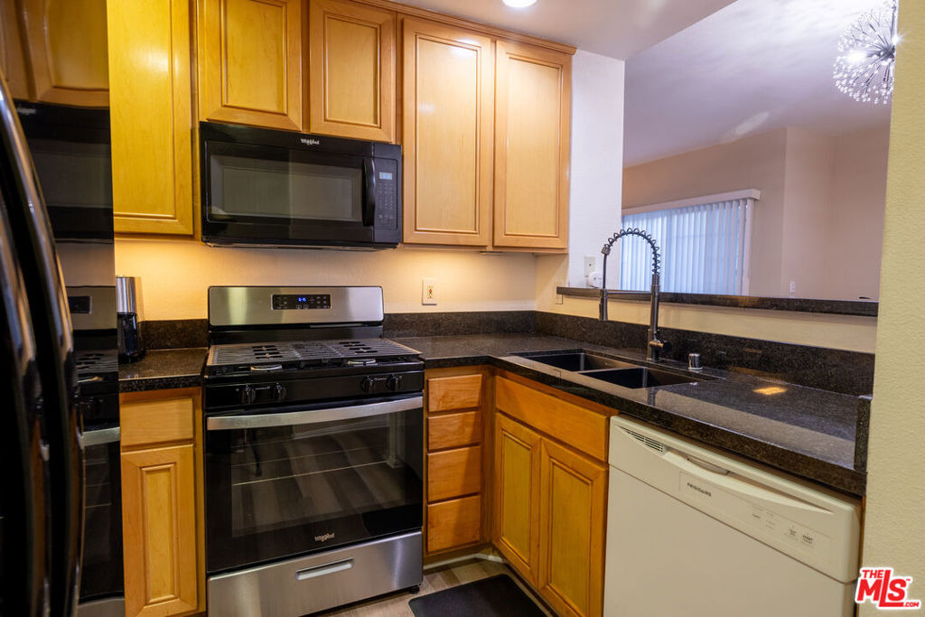 4600 Don Lorenzo Drive - Photo 8