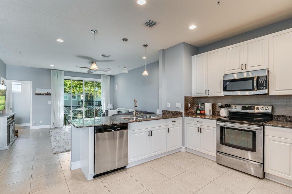 75 Atlantic Grove Way - Photo 4