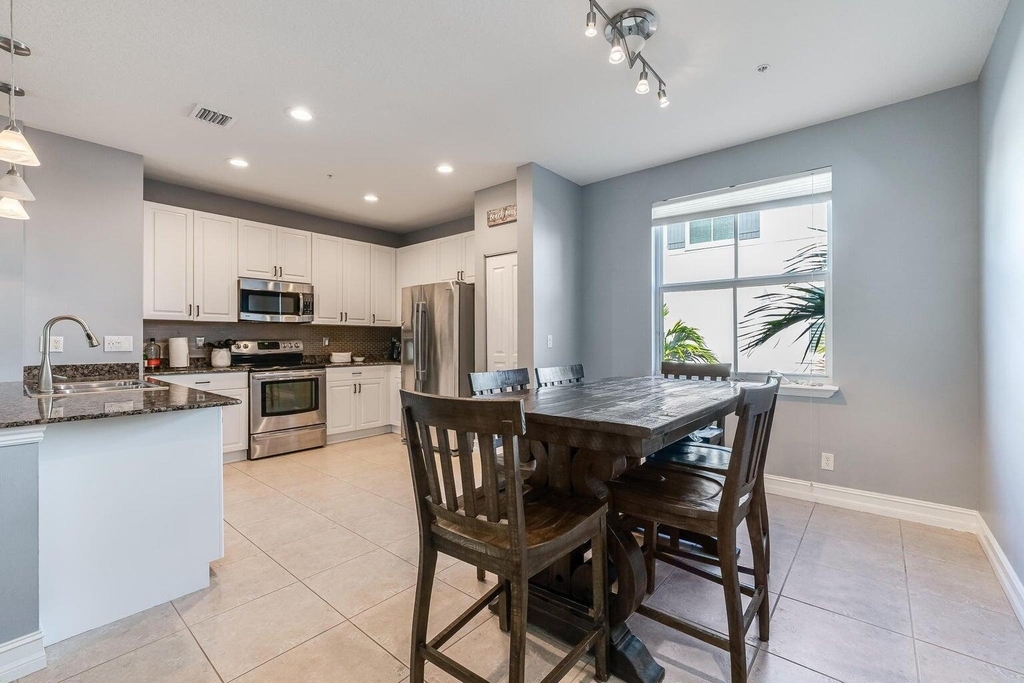 75 Atlantic Grove Way - Photo 8