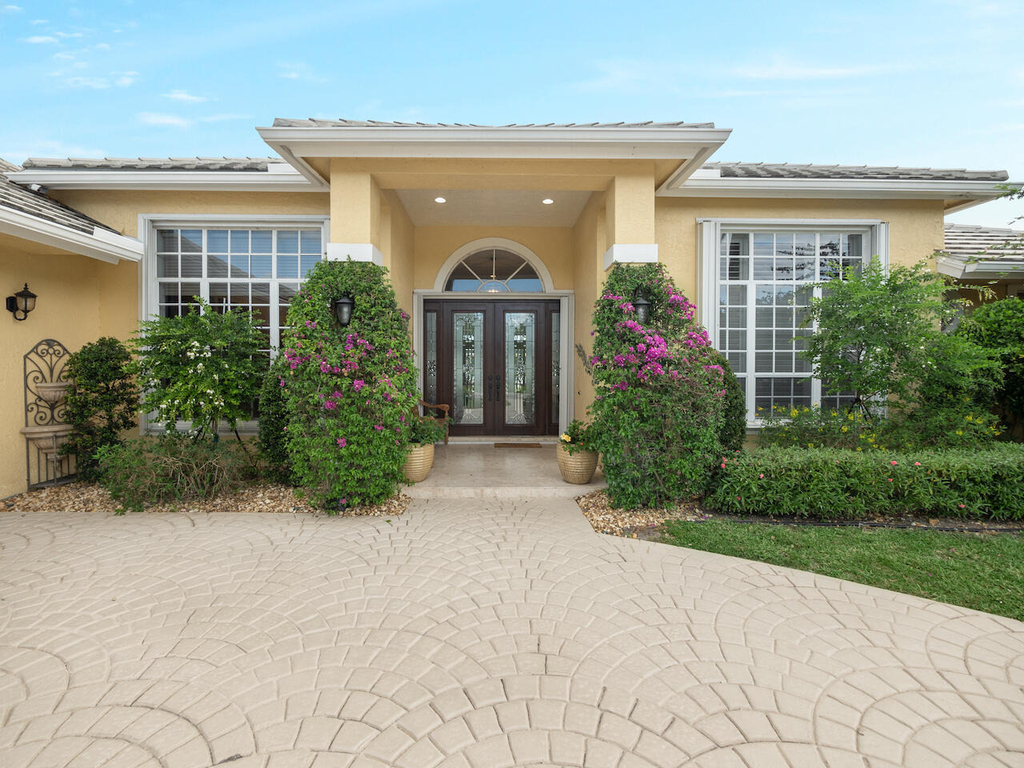 129 Brookhaven Court - Photo 3