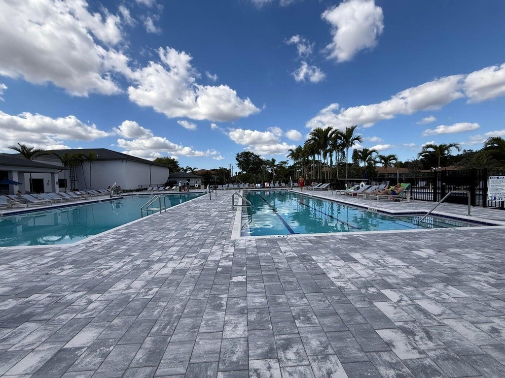 5759 Phoenix Palm Court - Photo 33