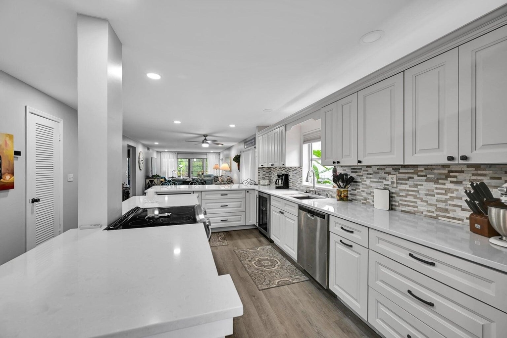 5759 Phoenix Palm Court - Photo 12
