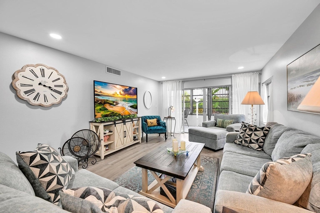 5759 Phoenix Palm Court - Photo 16