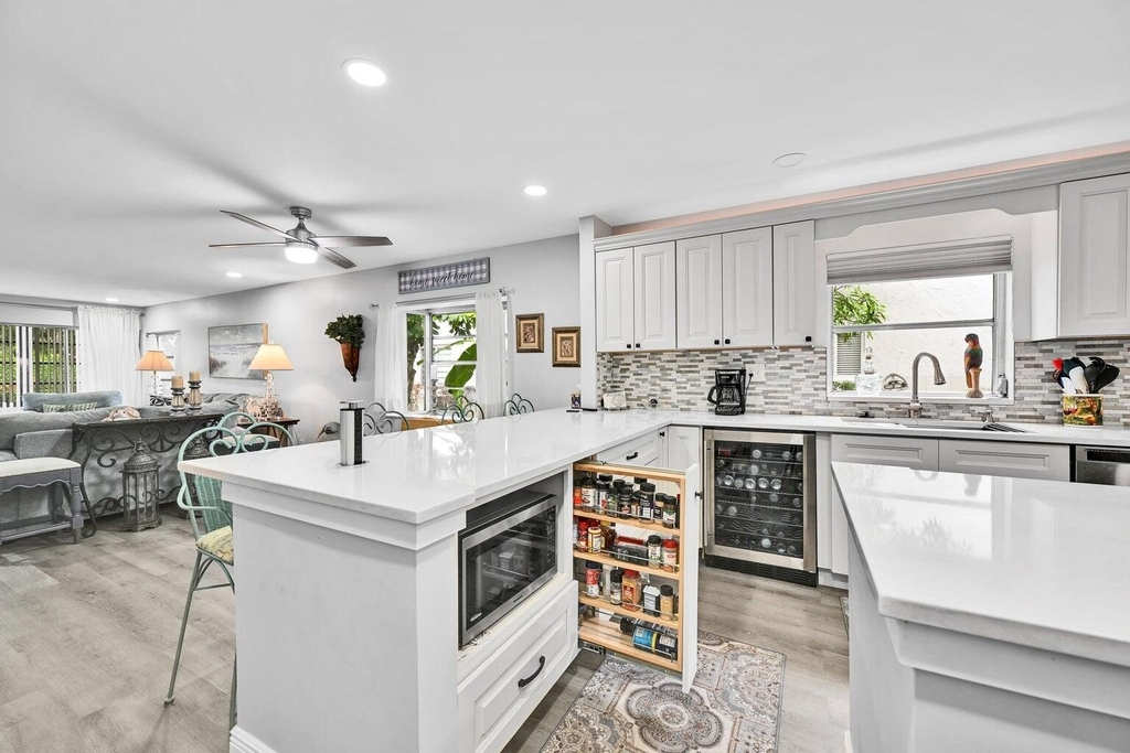 5759 Phoenix Palm Court - Photo 8