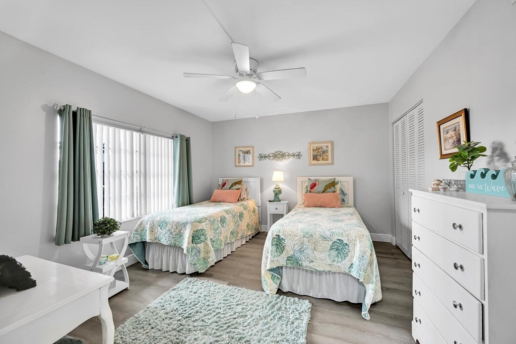 5759 Phoenix Palm Court - Photo 4