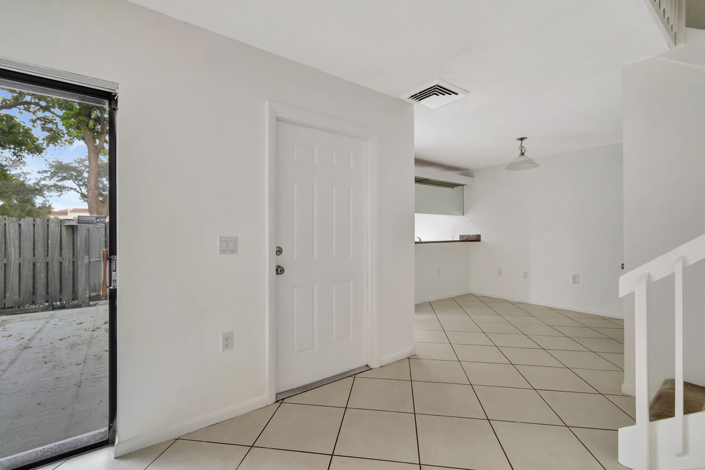 311 3rd Way - Photo 7