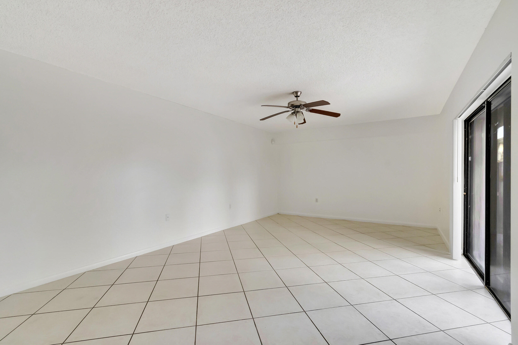311 3rd Way - Photo 12