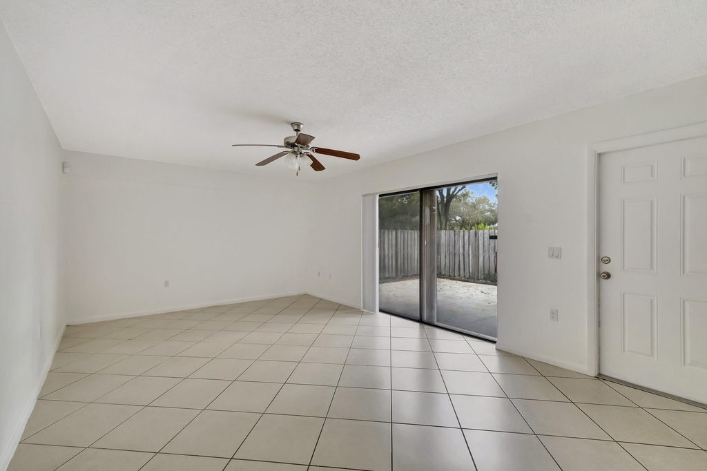 311 3rd Way - Photo 10