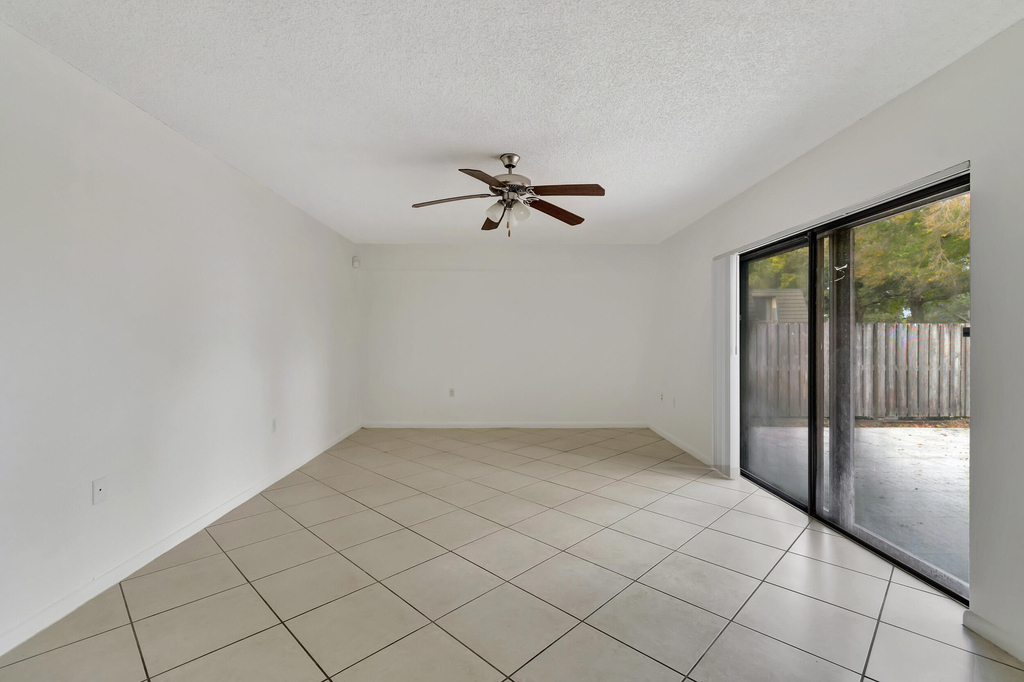 311 3rd Way - Photo 9