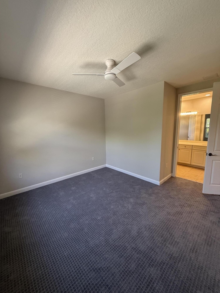 233 Evergrene Parkway - Photo 15