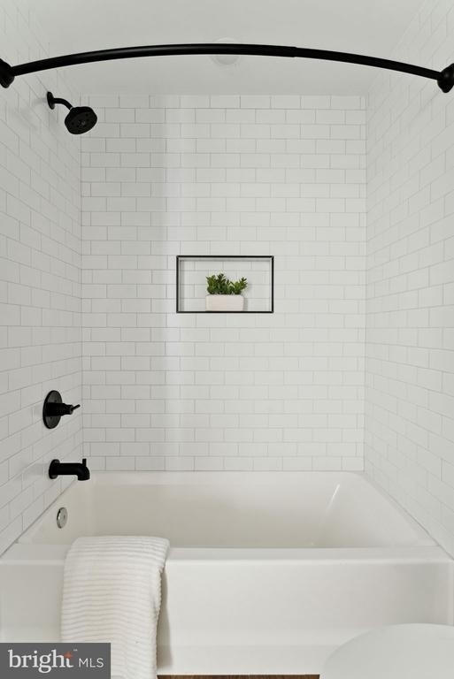 5904 Germantown Avenue - Photo 25