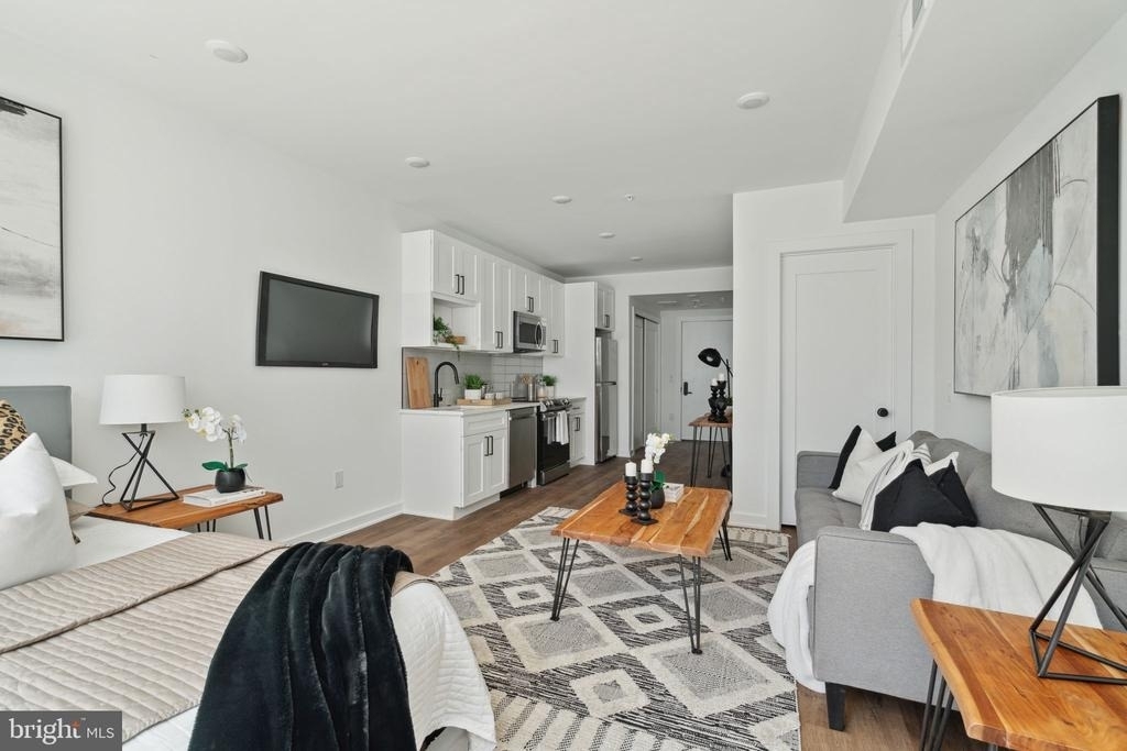 5904 Germantown Avenue - Photo 3