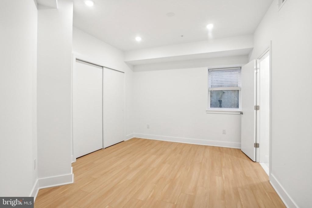 3952 Lancaster Avenue - Photo 4