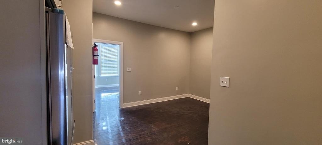 4233 Lancaster Avenue - Photo 7