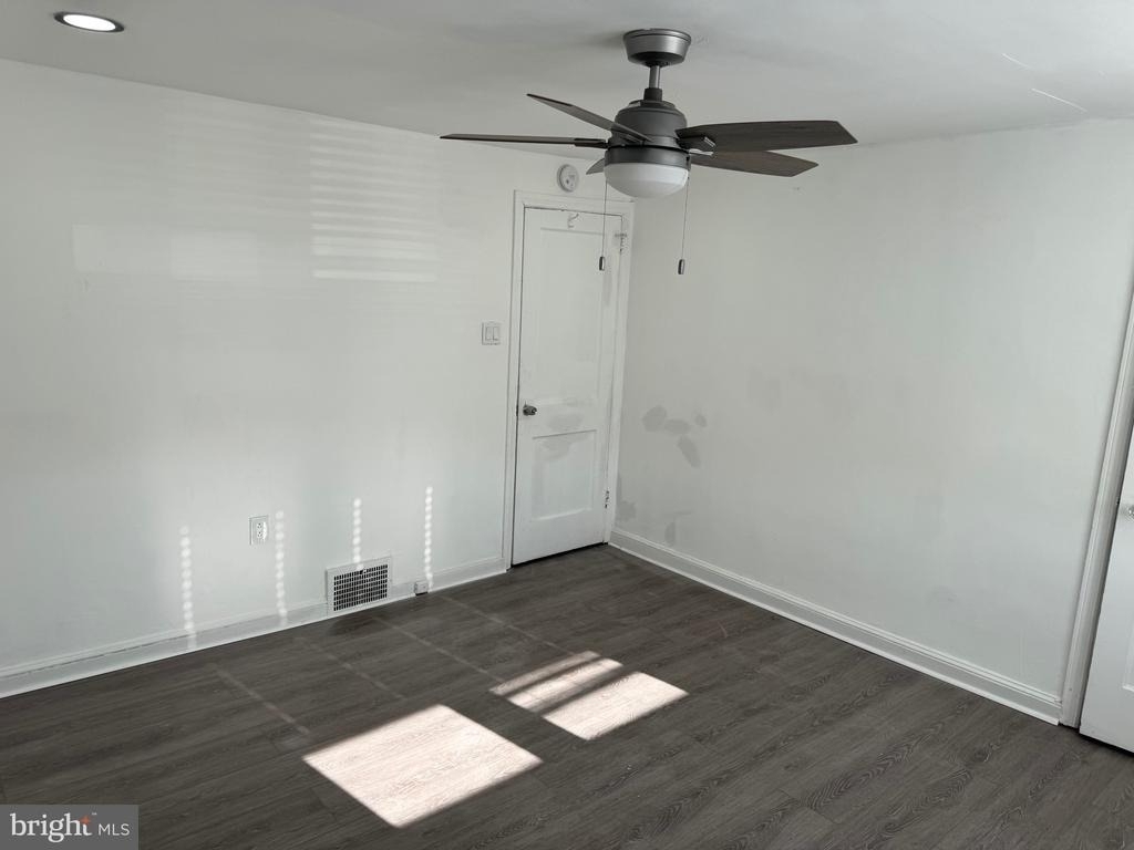 1203 Edgehill Road - Photo 12