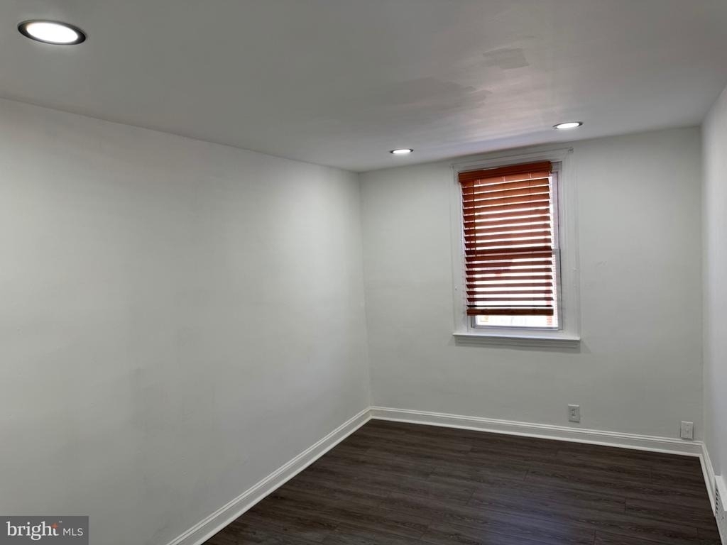 1203 Edgehill Road - Photo 10