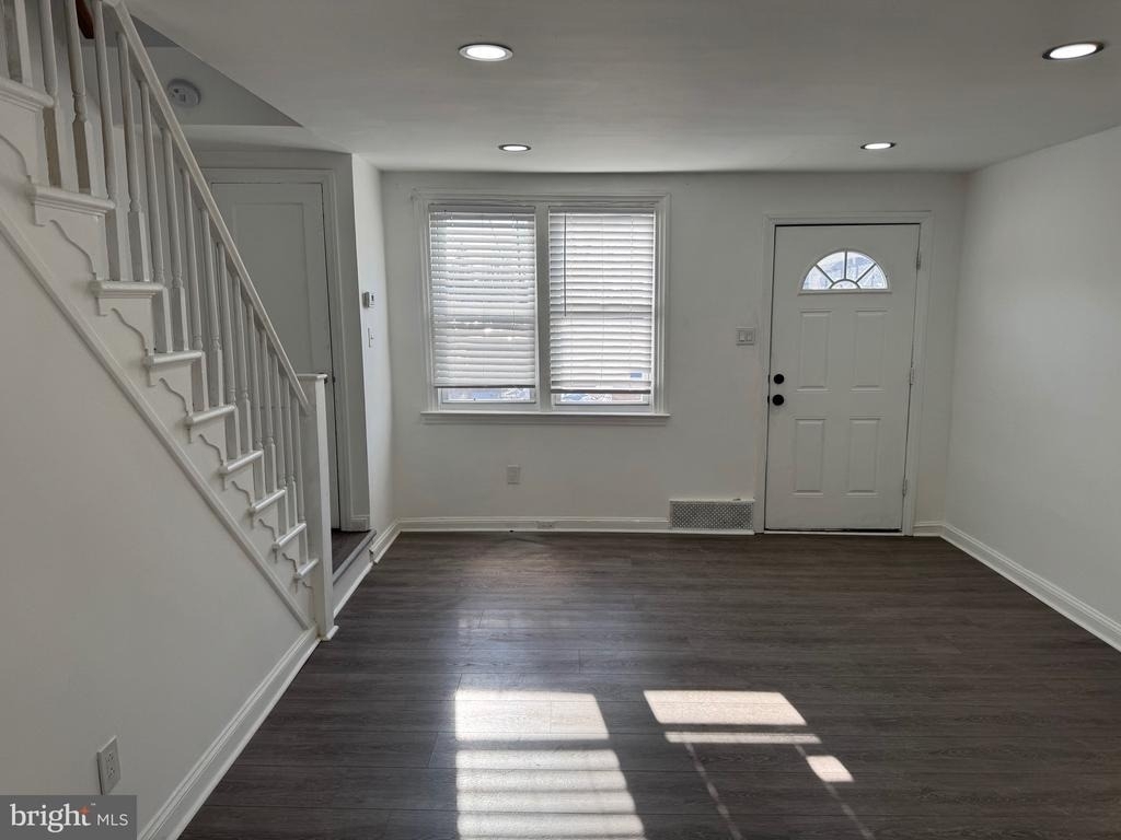 1203 Edgehill Road - Photo 15