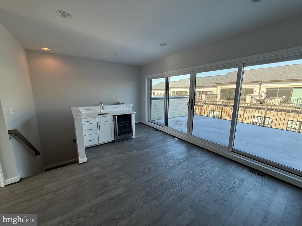 620 Leigh Way - Photo 1