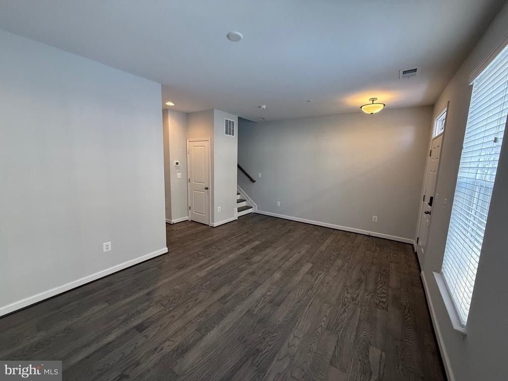 620 Leigh Way - Photo 32