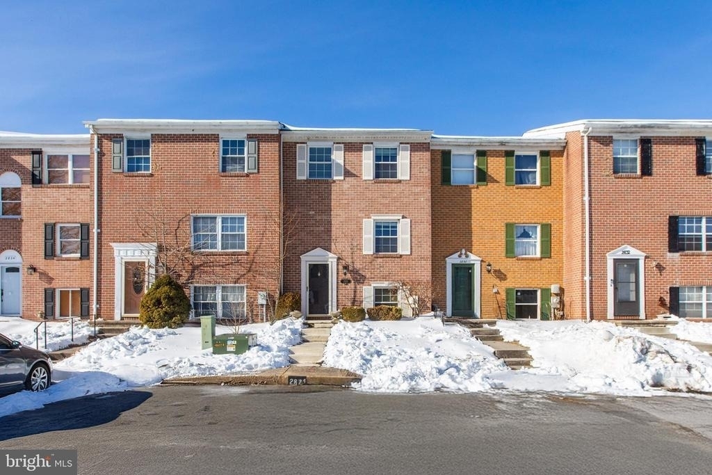 2828 Beckon Drive - Photo 2