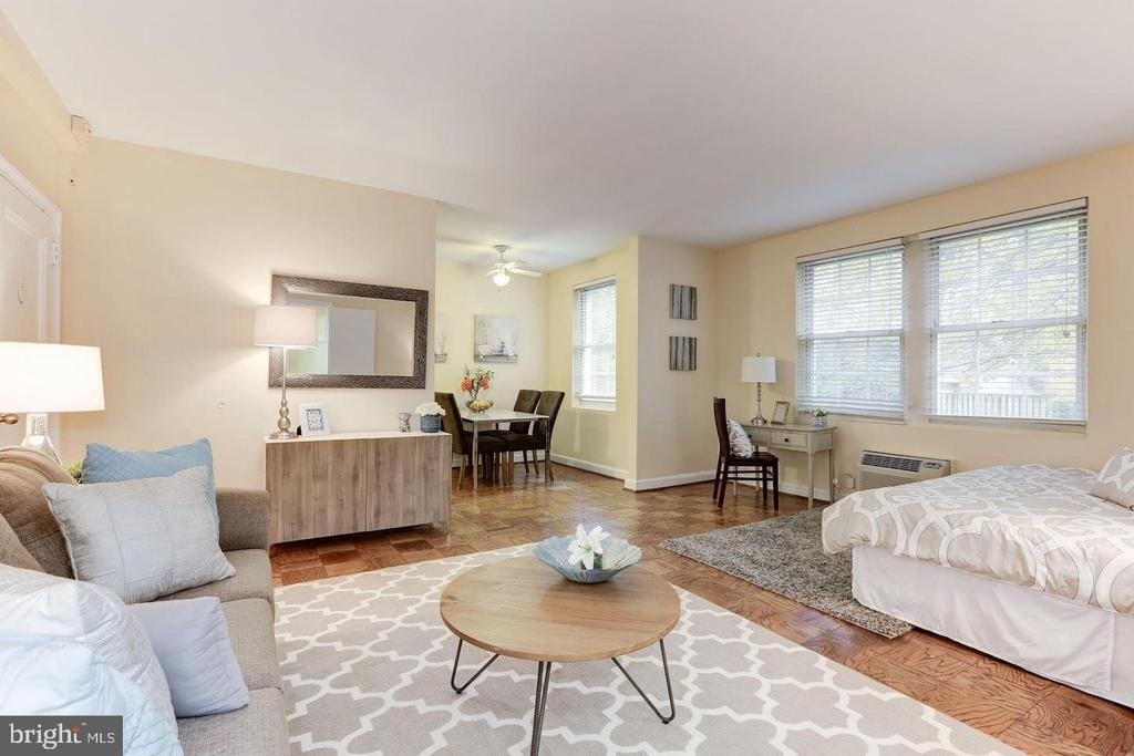 3051 Idaho Avenue Nw - Photo 4
