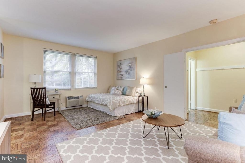 3051 Idaho Avenue Nw - Photo 3