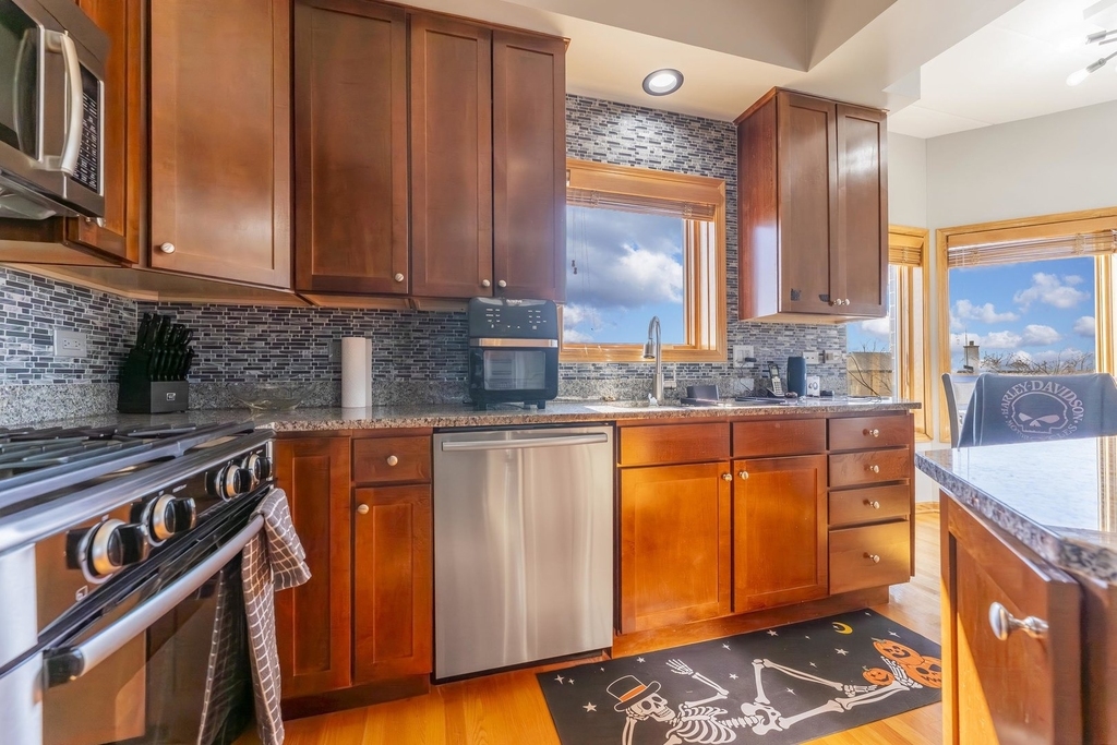 2805 N 75th Court - Photo 6