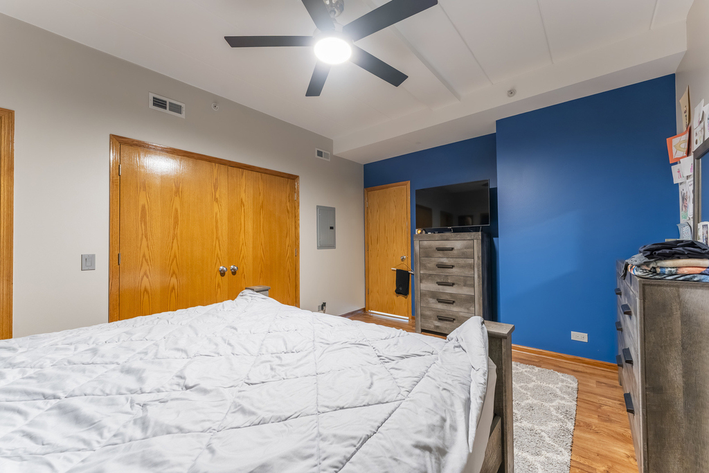 2805 N 75th Court - Photo 10
