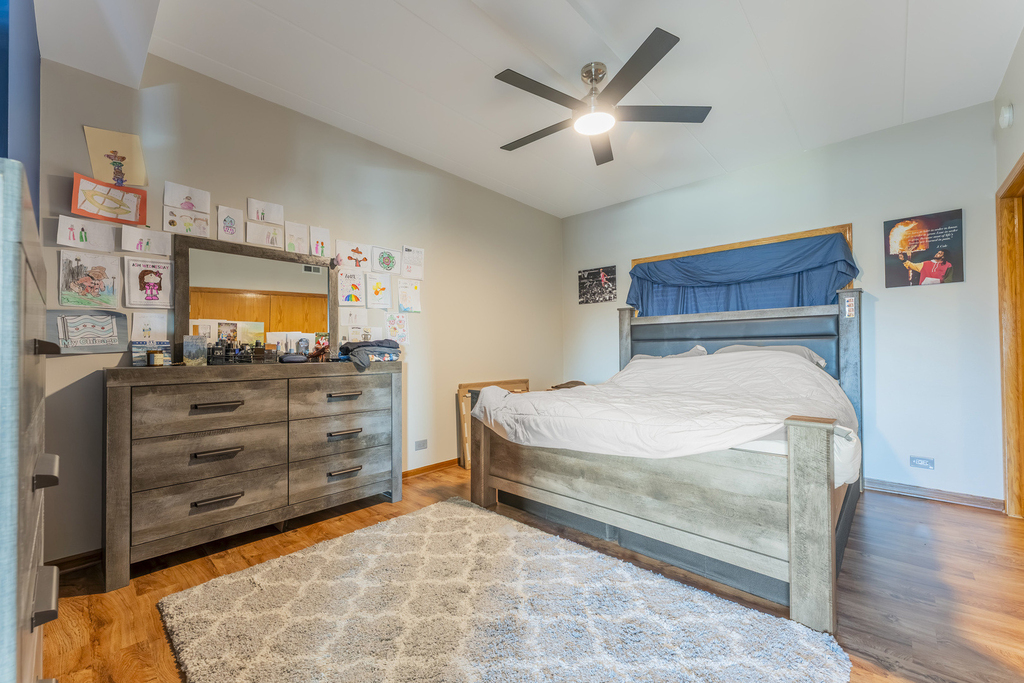 2805 N 75th Court - Photo 9