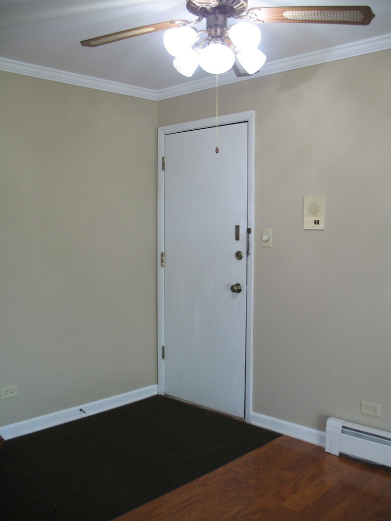 709 W 65th Street - Photo 14