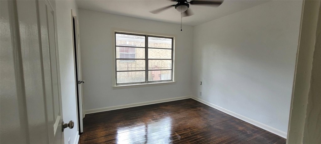 5811 Westdale Street - Photo 3