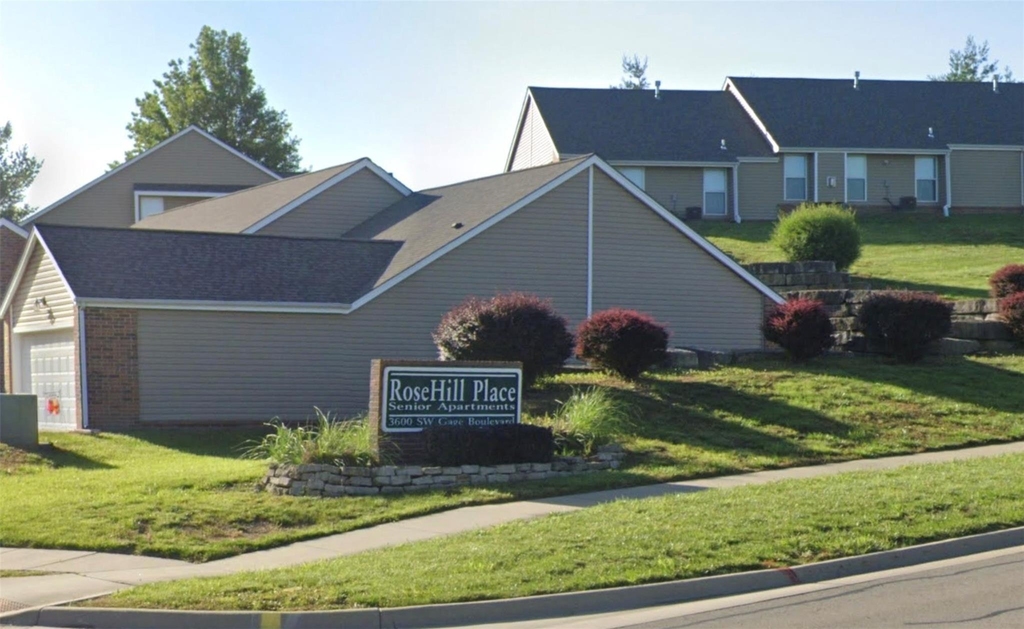 3600 Sw Gage Blvd - Photo 1