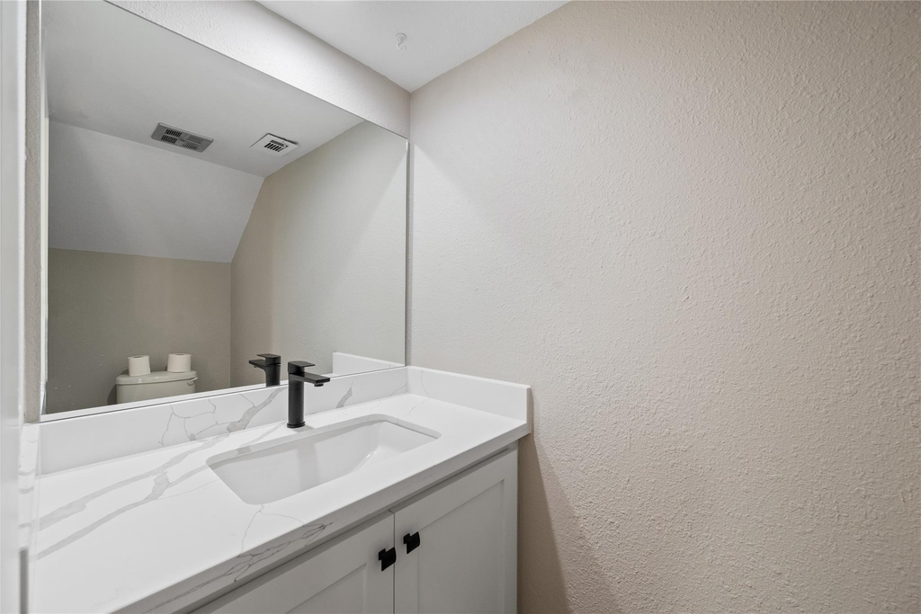 2113 Lake Village Drive - Photo 10