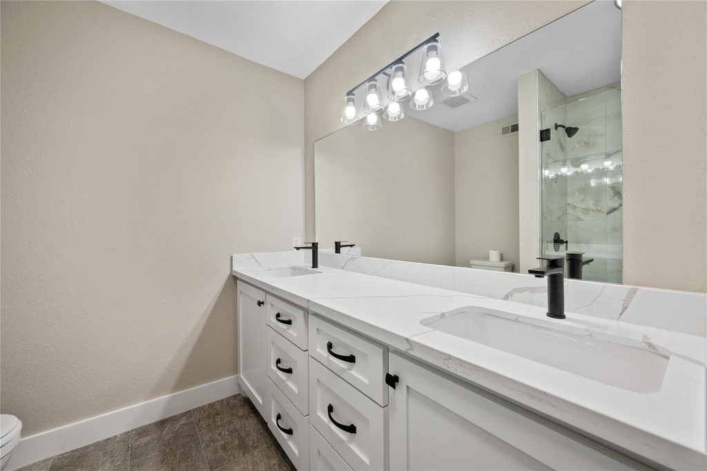 2113 Lake Village Drive - Photo 11